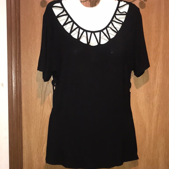 BKE L Black Cut Out Tshirt Lots Of Peekaboo! - Picture 1 of 13